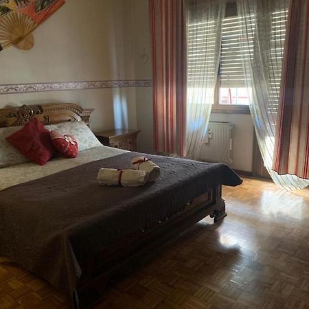 The Family House Roma Apartment ภายนอก รูปภาพ