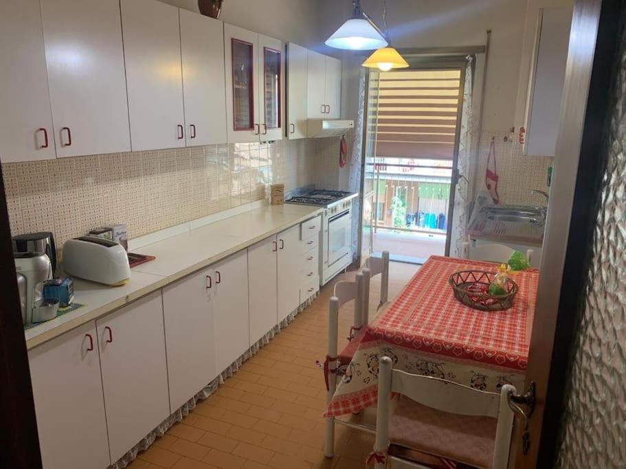 The Family House Roma Apartment ภายนอก รูปภาพ